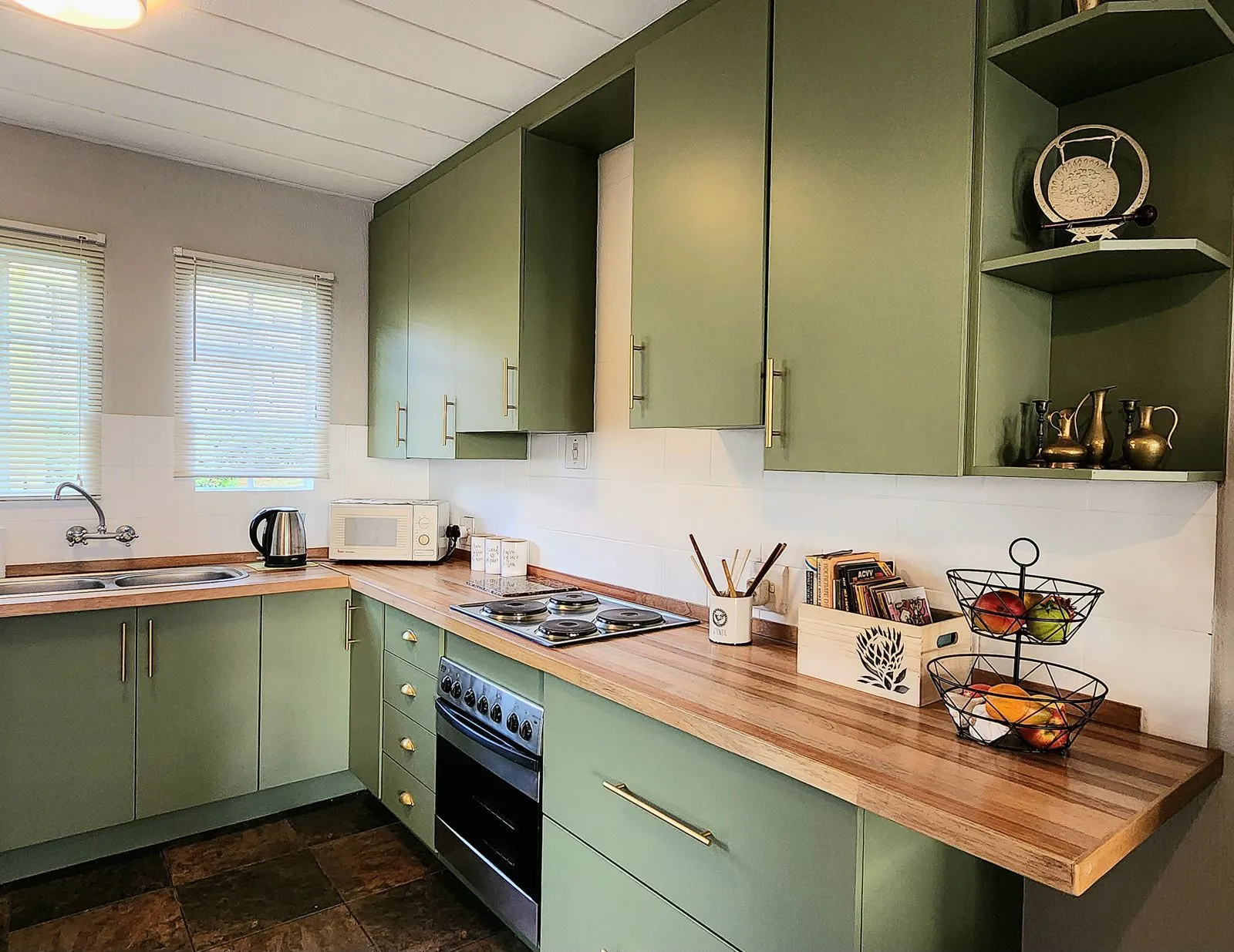 A new chapter in olive: the finished kitchen.