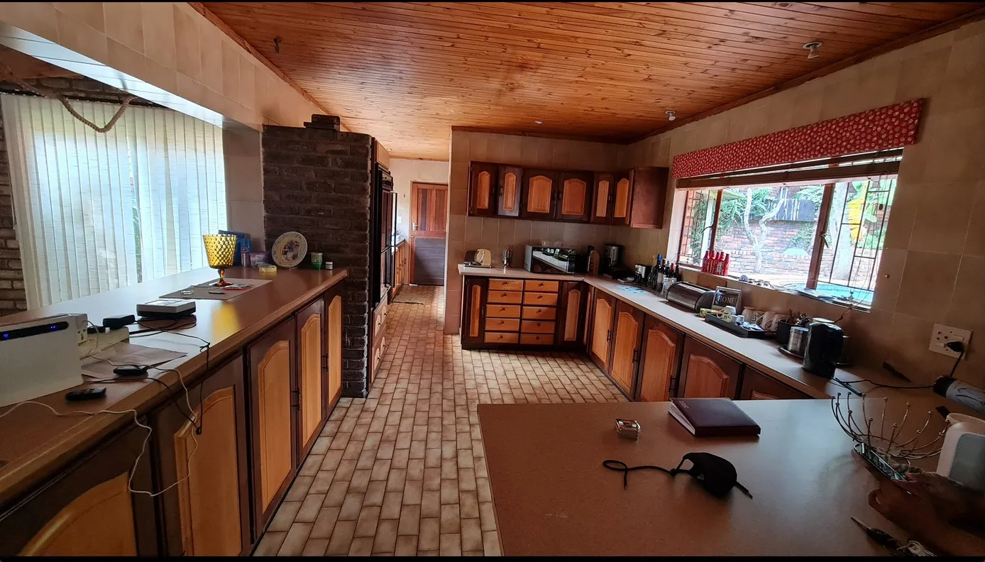 A Scandinavian-inspired kitchen: before the work.